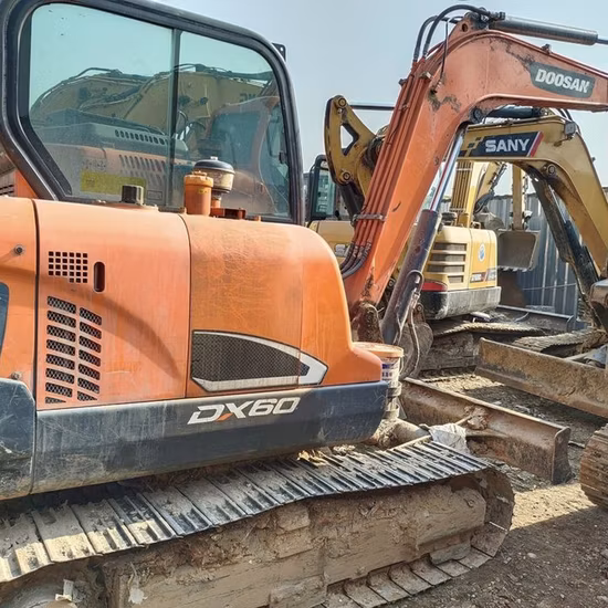 고품질 중고 두산 Dx60 휠 굴삭기 판매/저렴한 가격의 두산 굴삭기